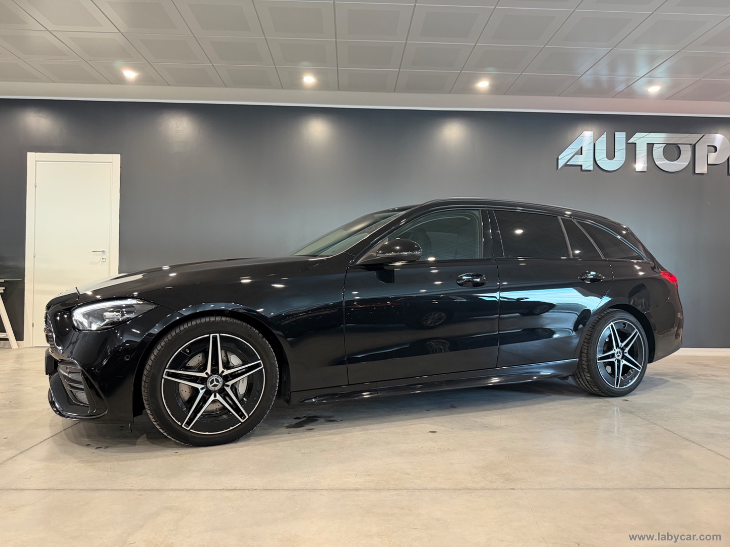 C 220 d S.W. 4Matic AMG Line Advanced - immagine 2