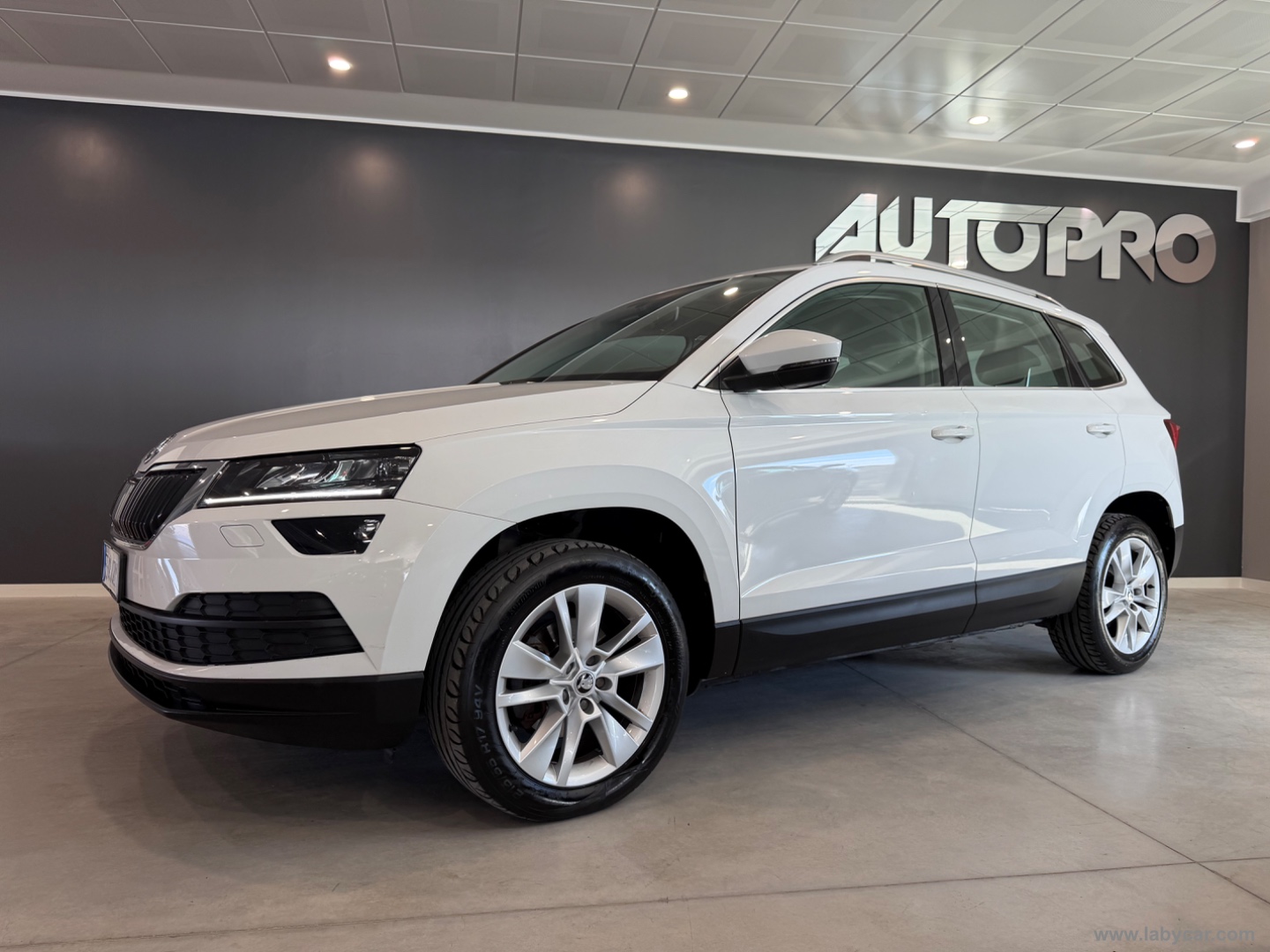 Karoq 1.6 TDI SCR Ambition - immagine 2