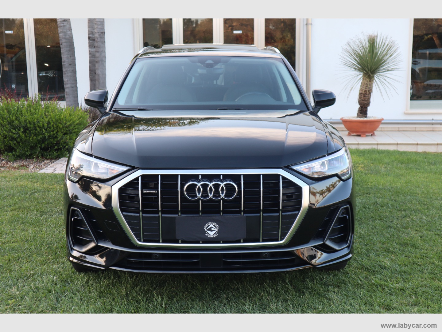Q3 35 TDI quattro S tronic S line edit. - immagine 2