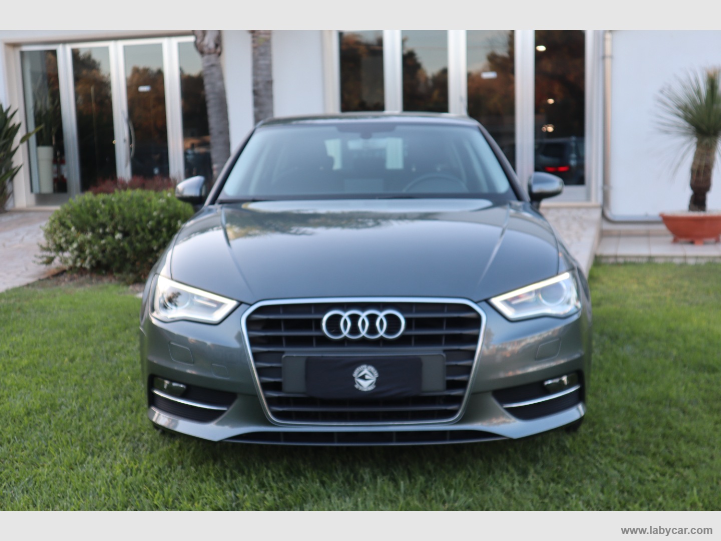 A3 1.6 TDI clean diesel Ambiente - immagine 2