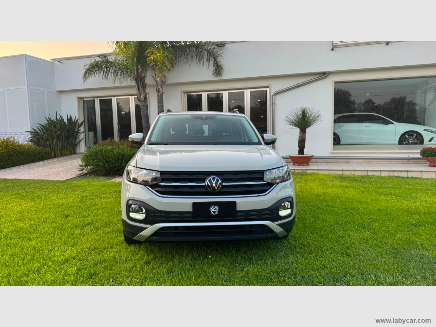 T-Cross 1.0 TSI 115 CV Life - immagine 2