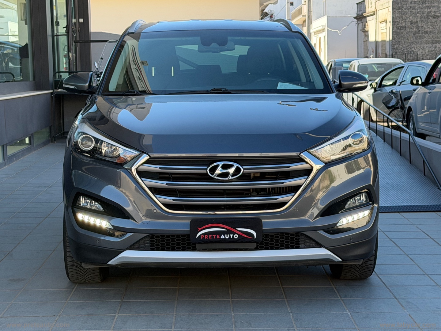 Tucson 1.7 CRDi Comfort - immagine 2