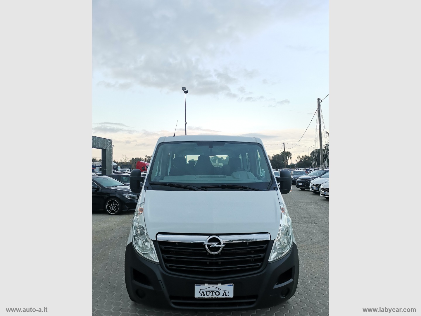 MOVANO 2.3 BITURBO 145 CV S&S COMBI 9 POSTI - immagine 2