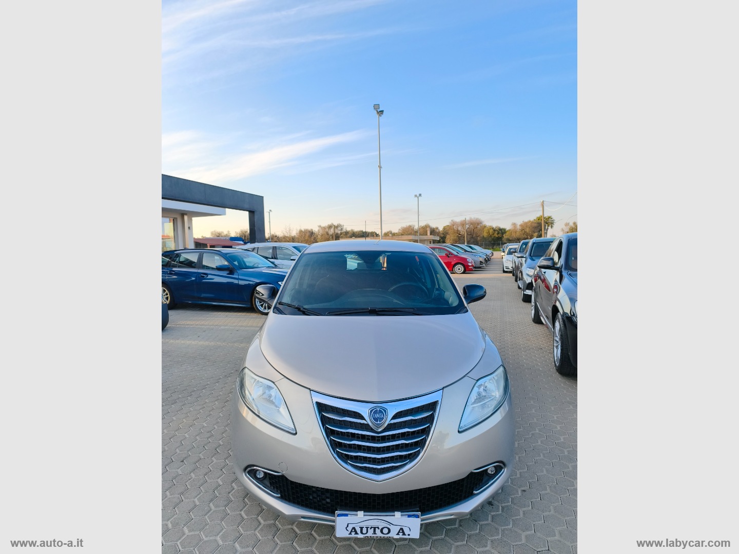Ypsilon 1.3 MJT 95 CV 5p. S&S Platinum - immagine 2