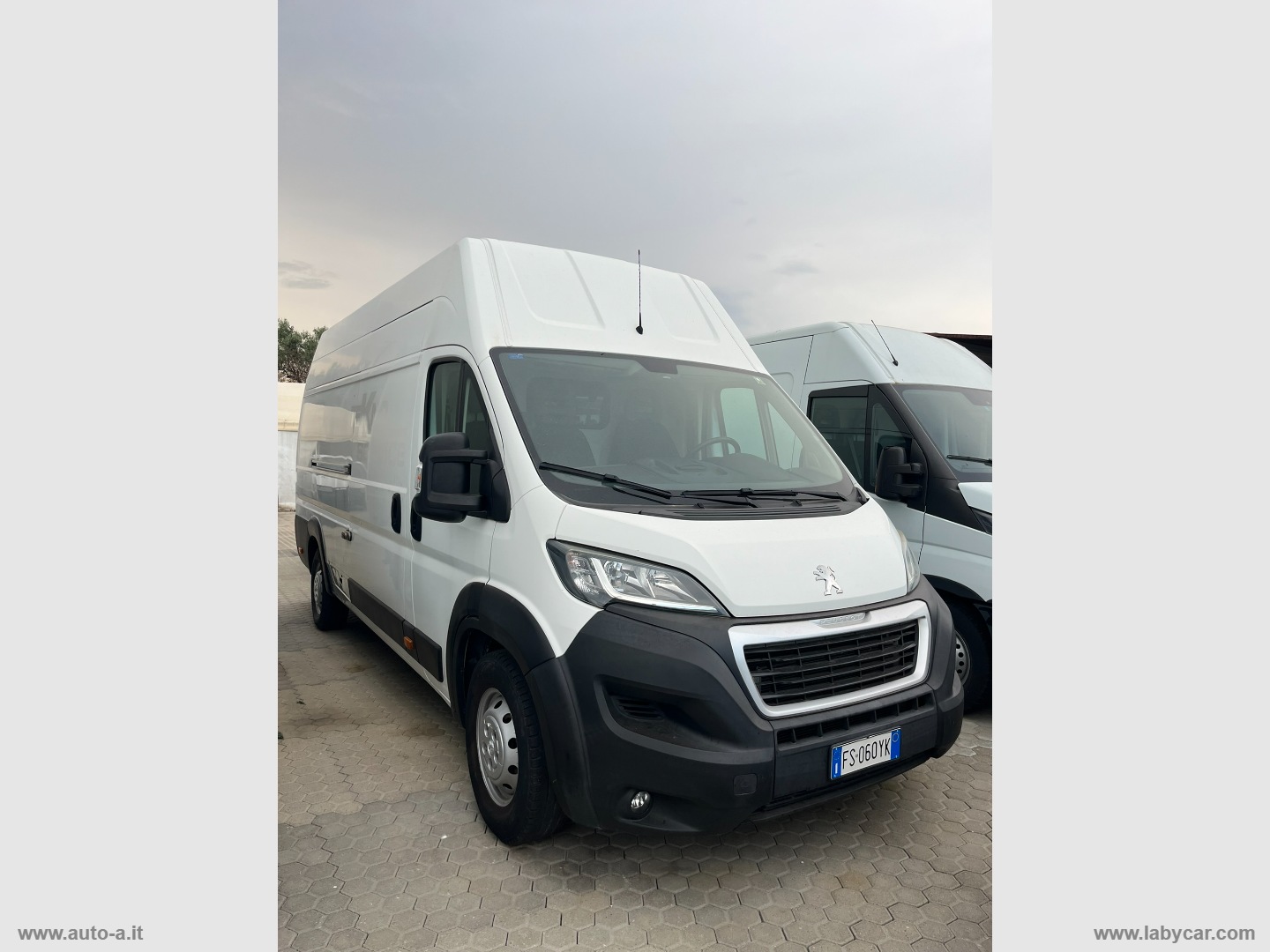 BOXER 2.0 BLUEHDI 160 CV FURGONE TETTO ALTO PASSO LUNGO - immagine 2