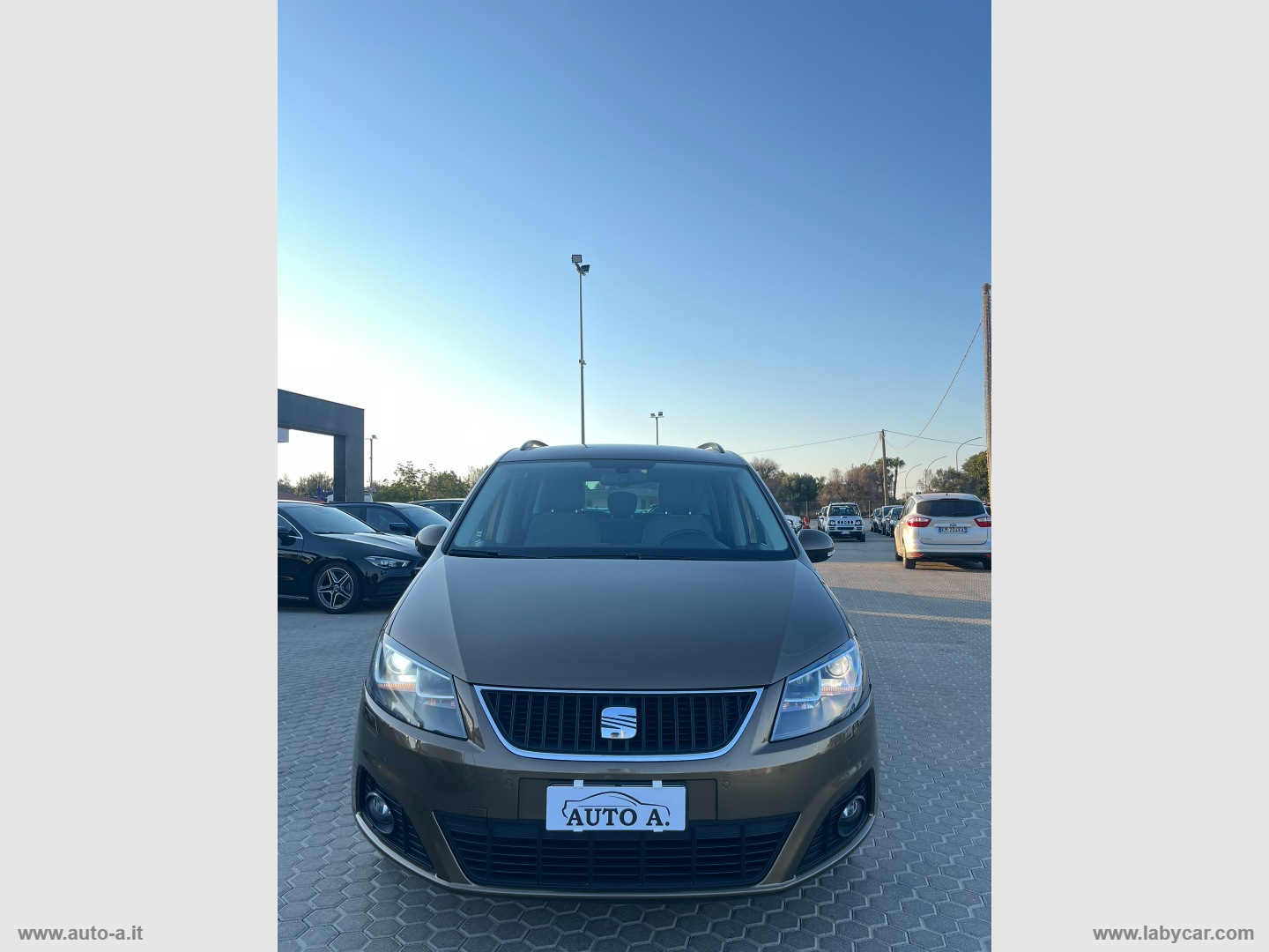 Alhambra 2.0 TDI CR DSG Style - immagine 2