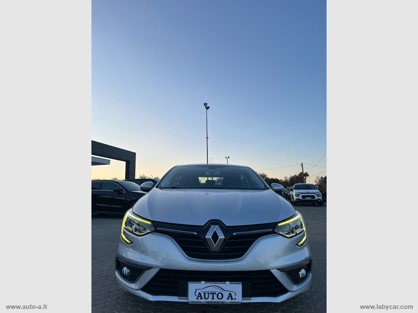 Mégane 1.5 dCi 115 CV Business - immagine 2