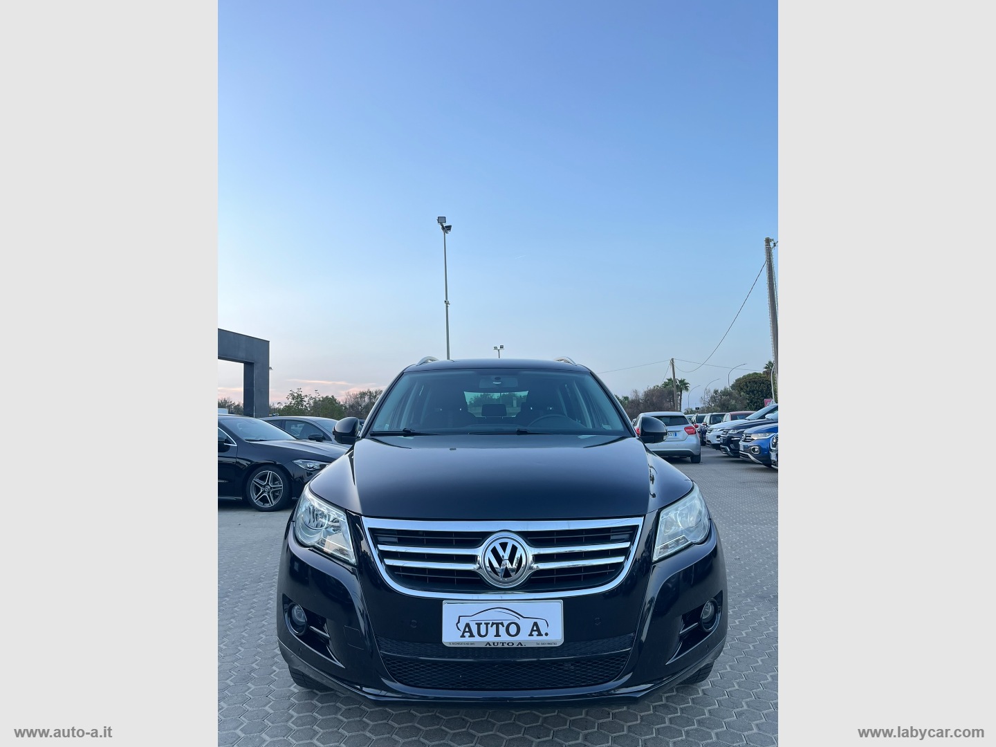 Tiguan 2.0 TDI 4MOTION Sport & Style - immagine 2