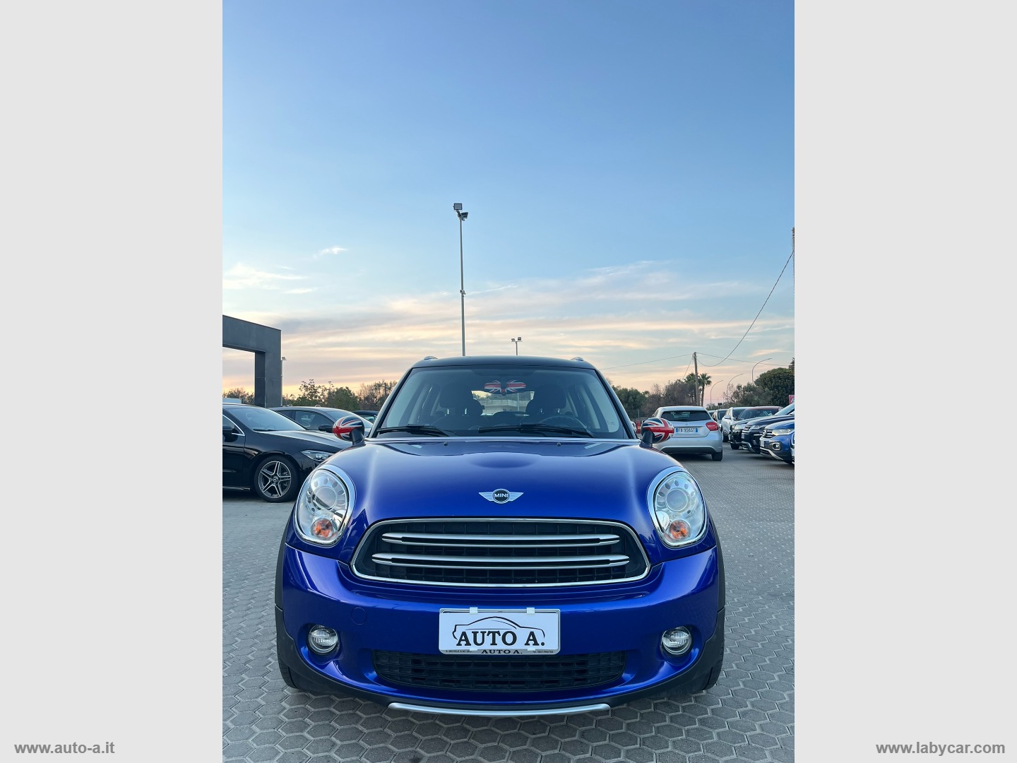 Mini Cooper D Business Countryman ALL4 - immagine 2