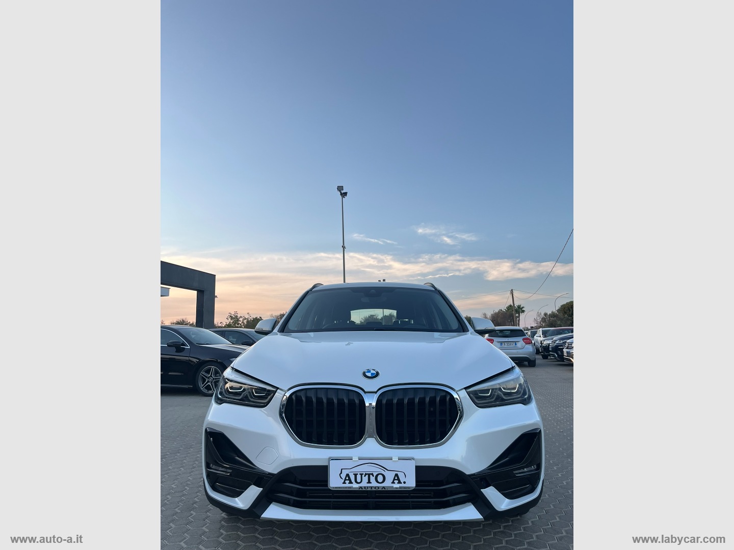 X1 sDrive18d X-LINE PLUS - immagine 2