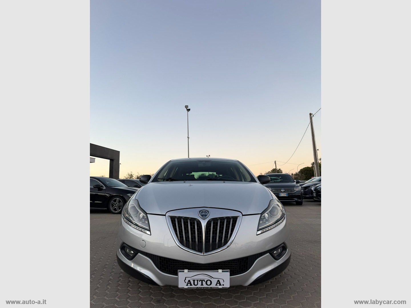 Delta 1.4 T-Jet 120 CV PLATINUM Ecochic GPL - immagine 2