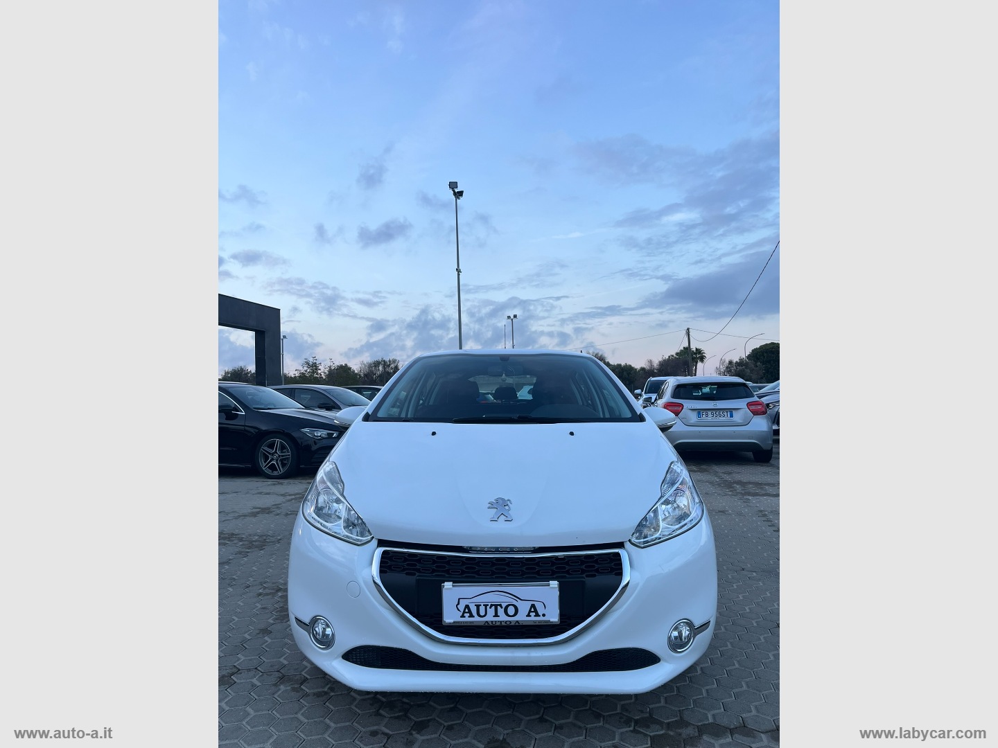 208 1.4 HDi 68 CV 5p. Active - immagine 2