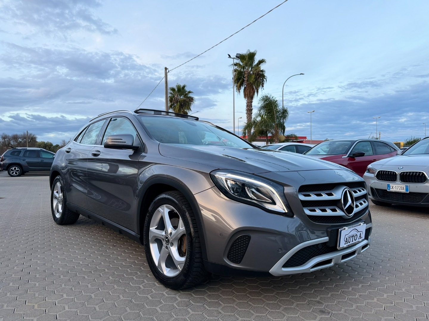 GLA 200 d Automatic Sport - immagine 2