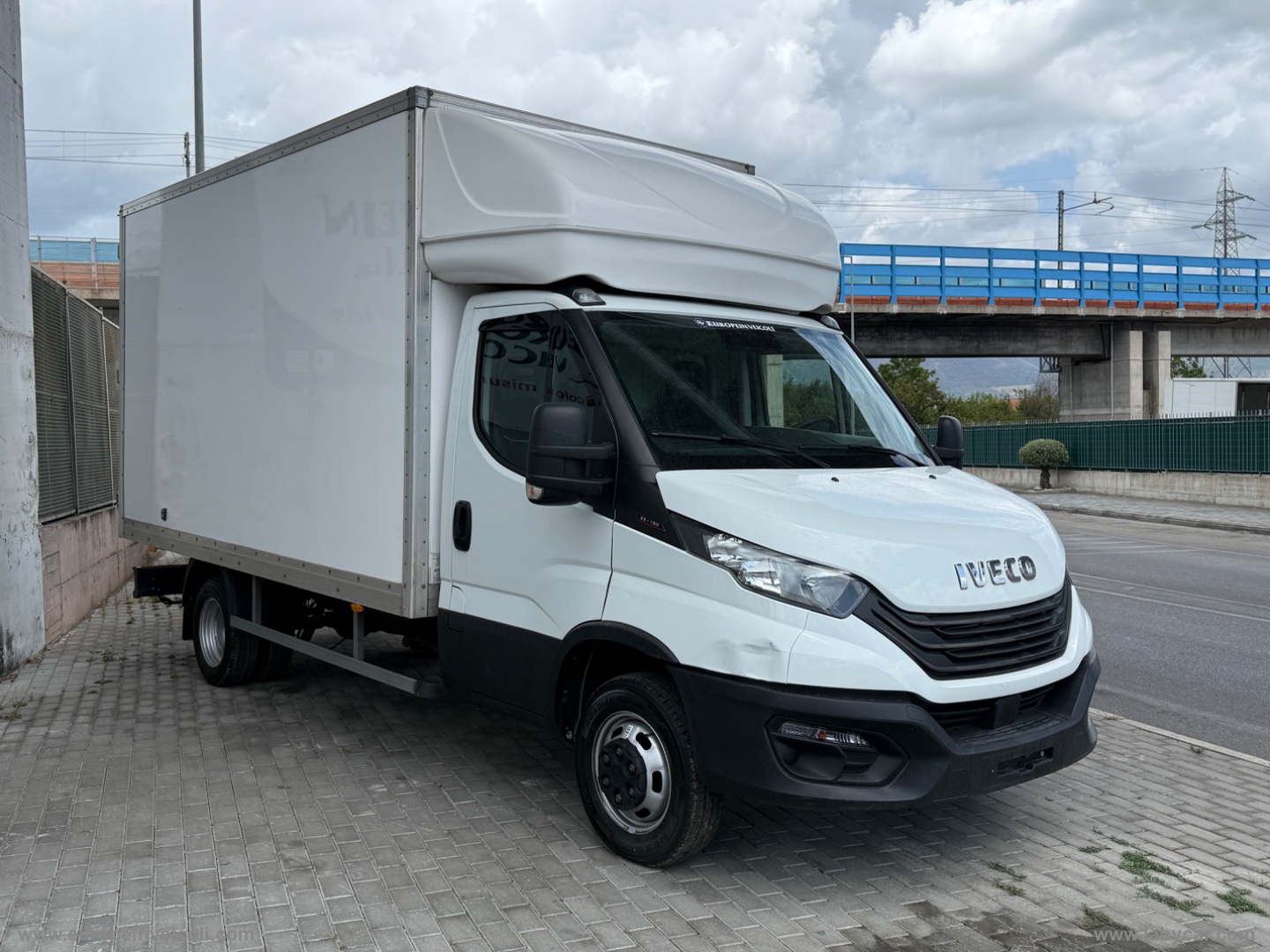 DAILY 35C16 3000CC BOX CASSA IN LEGA LEGGERA - immagine 2