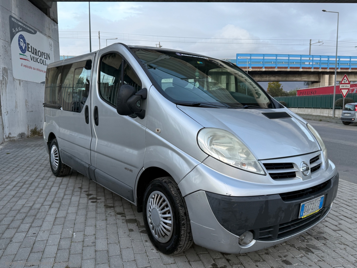 Primastar C27 2.0dCi 9 POSTI CombiEasy - immagine 2