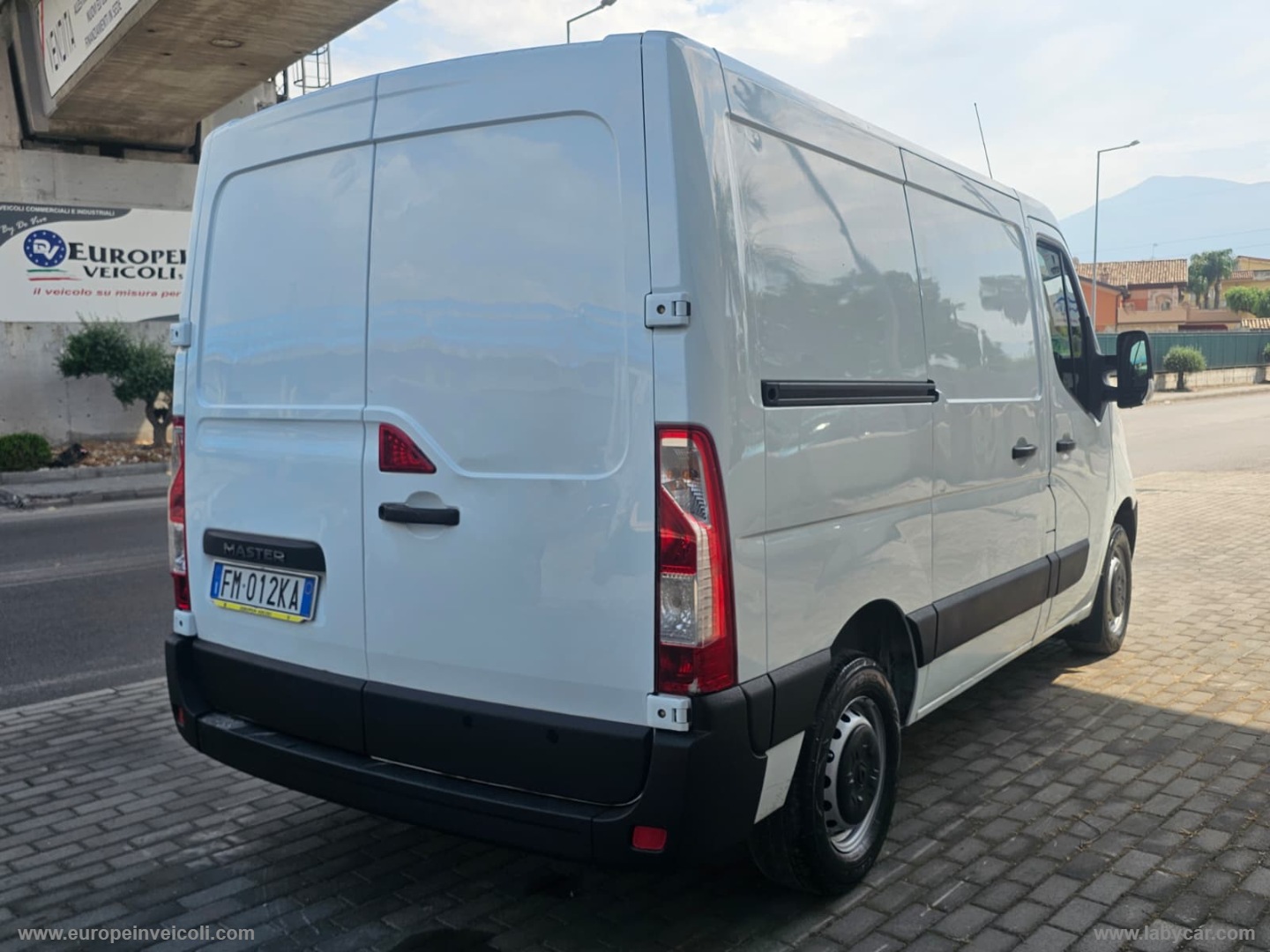 Master T35 2.3 FURGONE L1 H1 RENAULT MASTER FURGONE L1 H1 - immagine 2