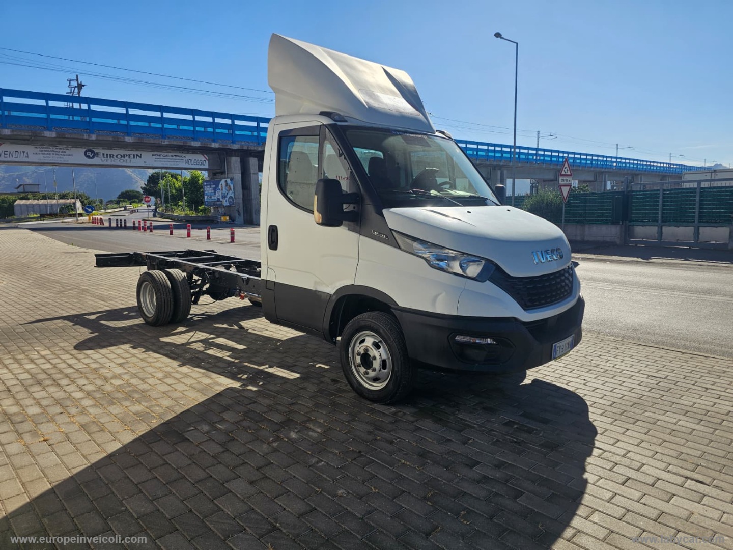 Daily 35C14 BTor 2.3 HPT PL-RG Cab. - immagine 2