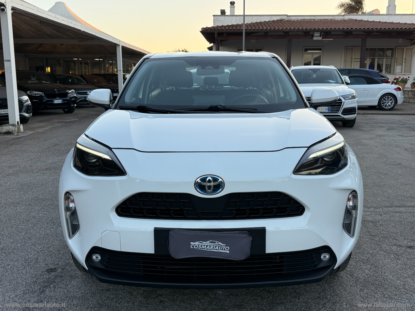 Yaris Cross 1.5 Hybrid 5p. E-CVT Active - immagine 2