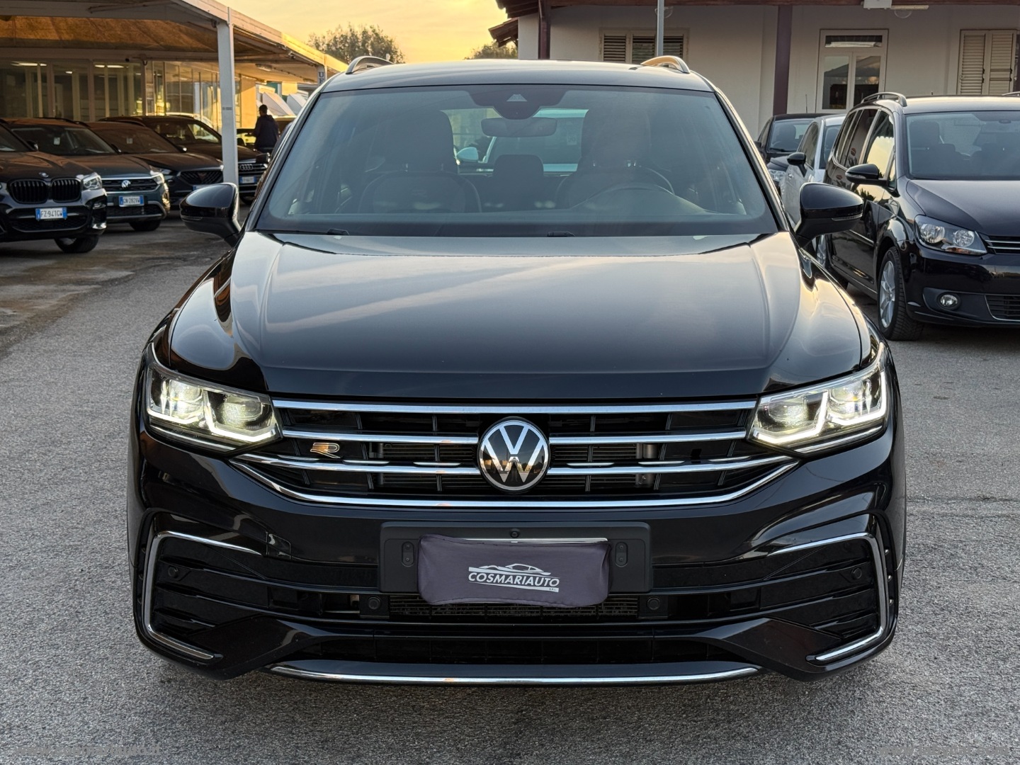Tiguan 2.0 TDI 150CV DSG R-Line 2023 LUCI AMBIENTE - immagine 2