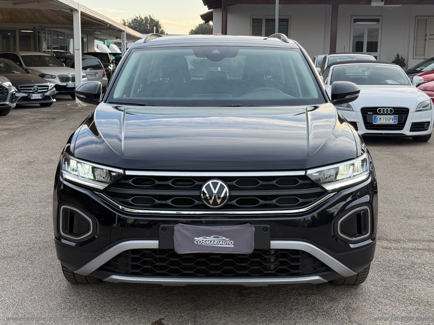 T-Roc 2.0 TDI SCR Life - immagine 2