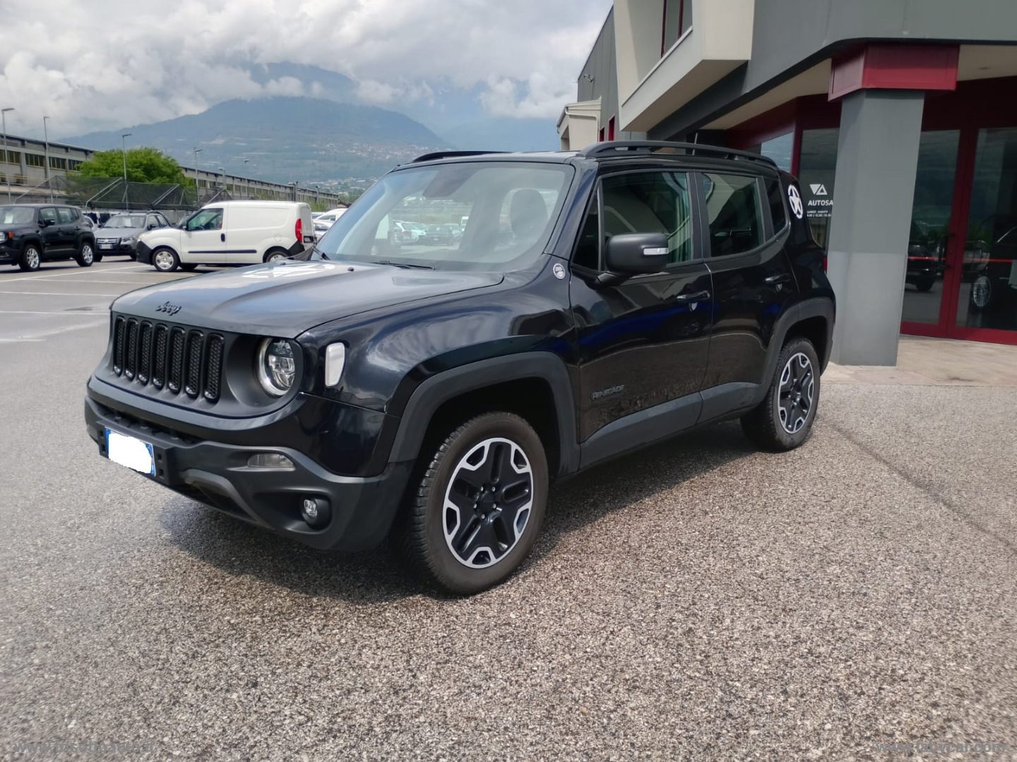 Renegade 2.0 Mjt 140 CV 4WD AD.L.Upland - immagine 2