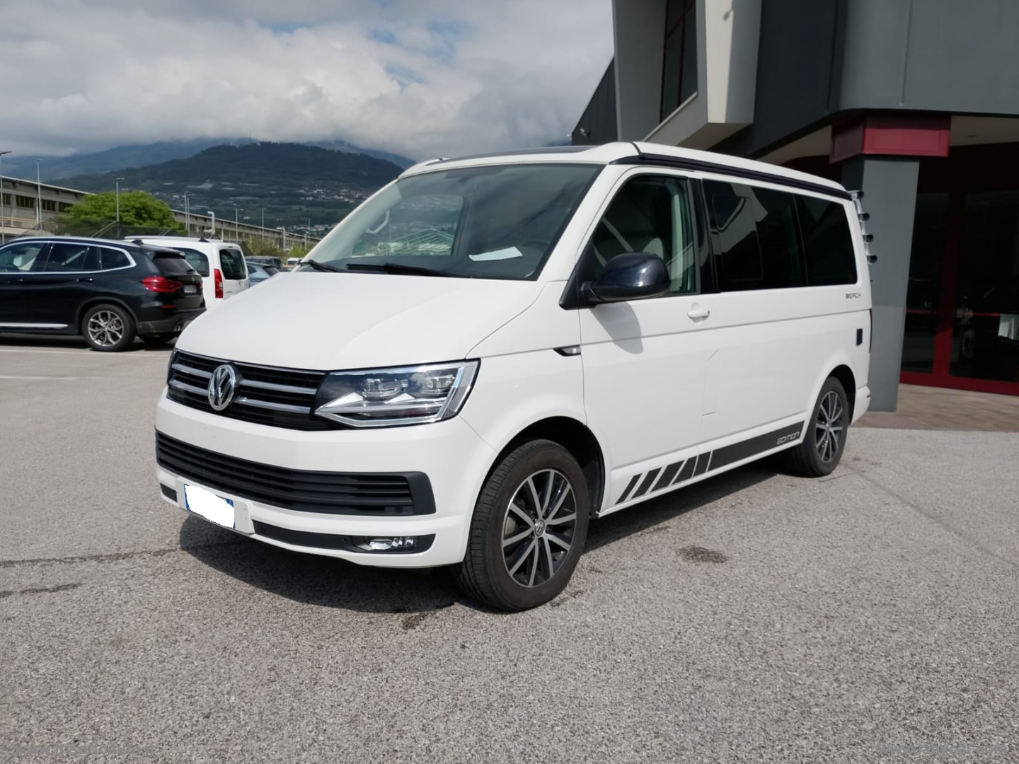 California 2.0TDI 199CV DSG Beach CON GANCIO TRAINO - immagine 2