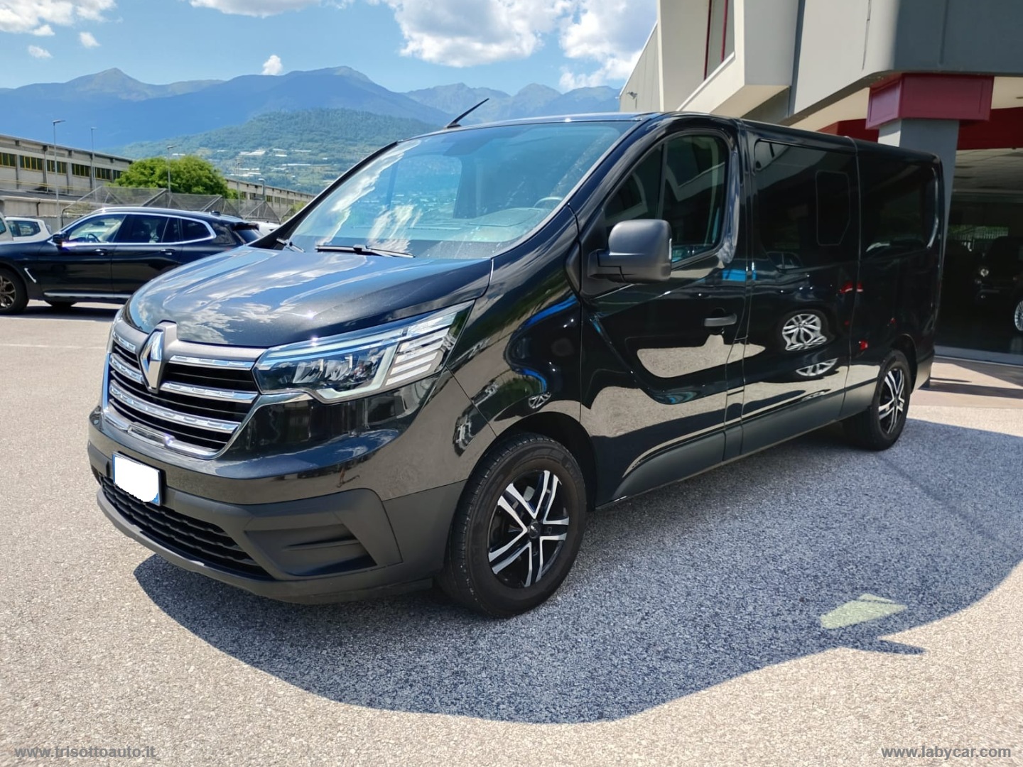 Trafic BluedCi 150CV PL-TN Authentic 9 POSTI - immagine 2