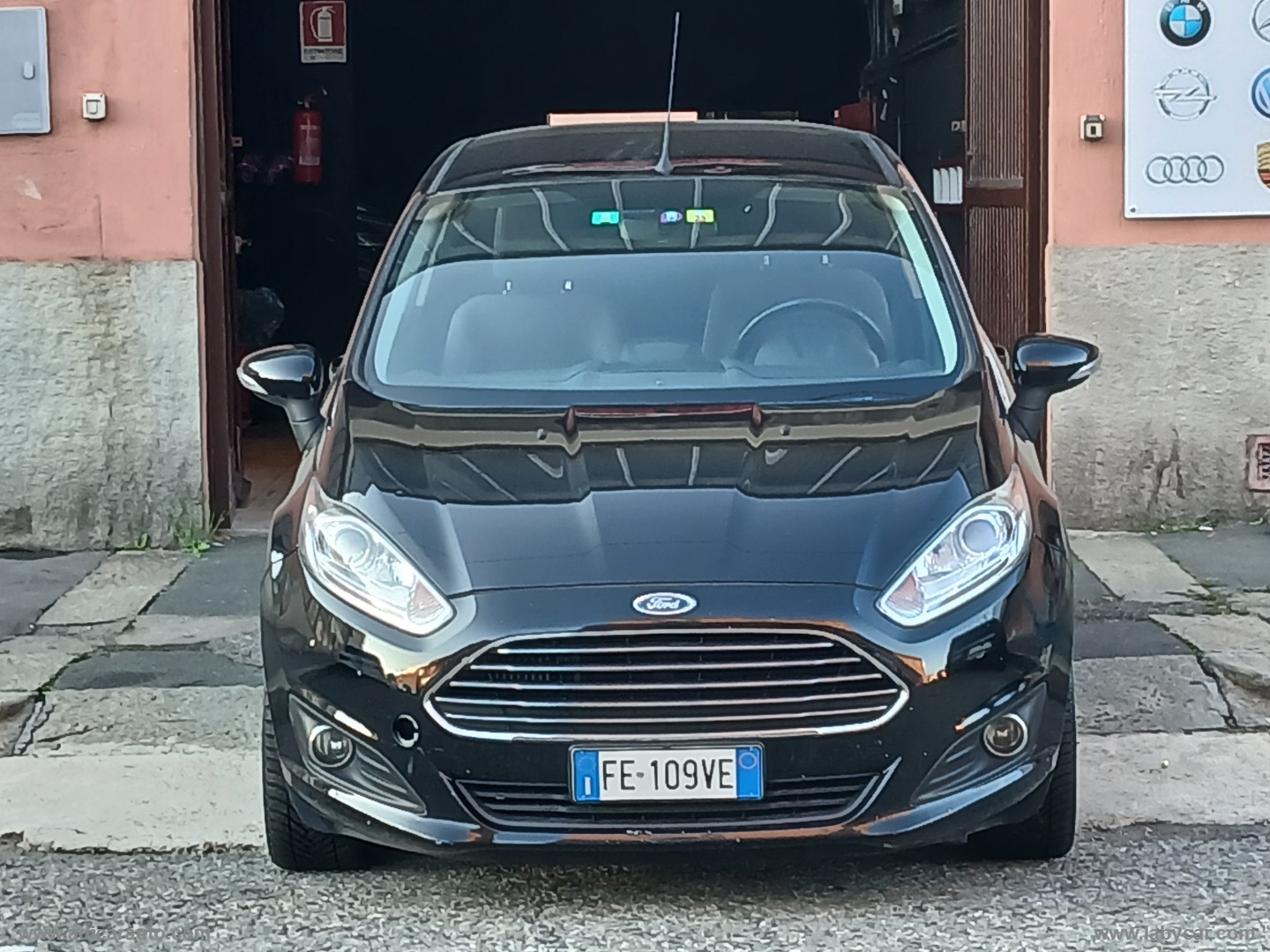Fiesta 1.0 EcoBoost 100 CV 3p. Titanium - immagine 2