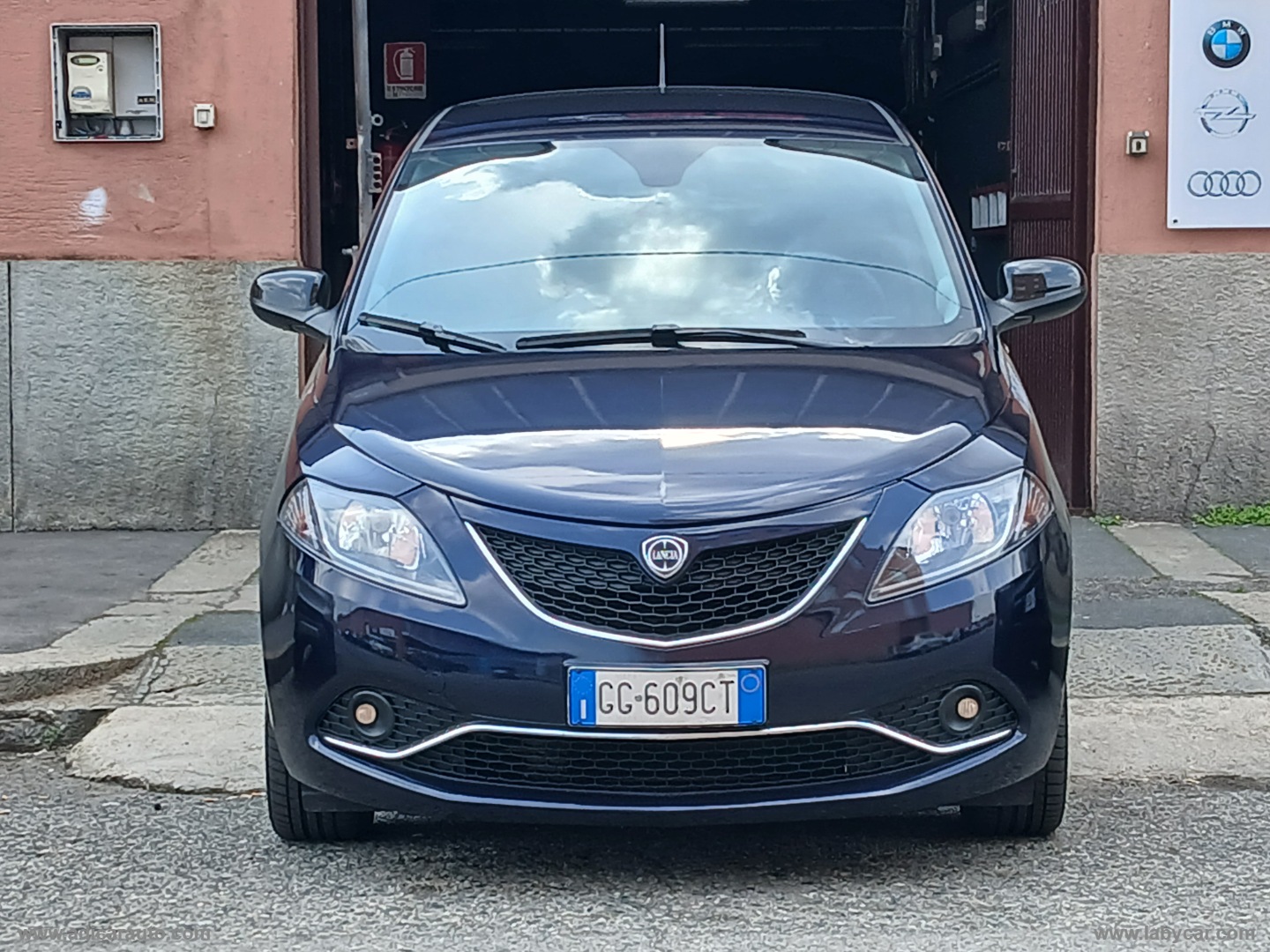 Ypsilon 1.2 69 CV 5p. GPL Ecochic - immagine 2