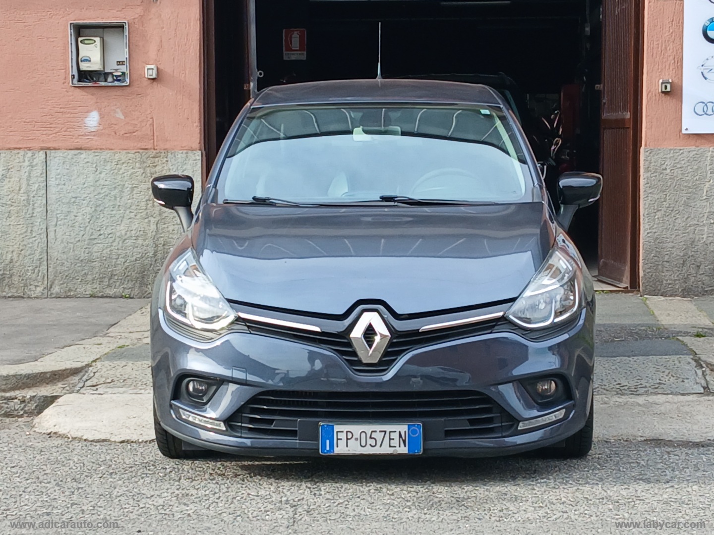 Clio TCe 12V 90 GPL S&S 5p. Energy Duel - immagine 2