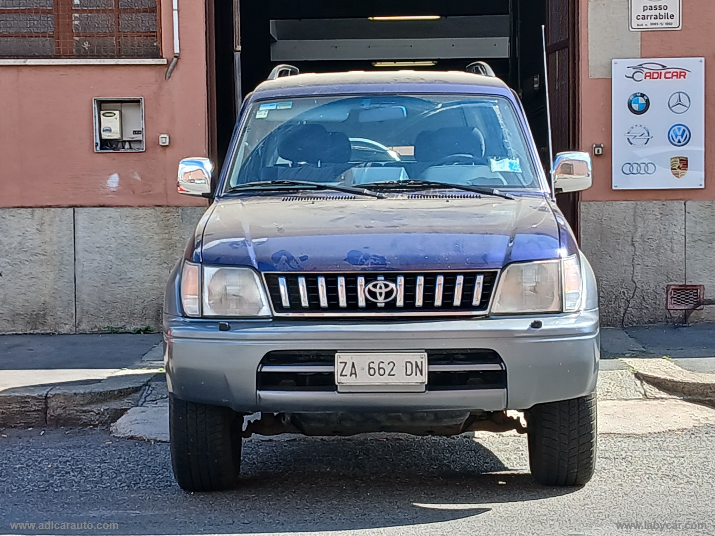 Land Cruiser 3.0 TD 5p. - immagine 2