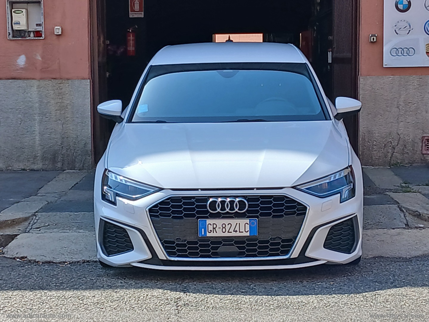 A3 SPB 30 TDI S tronic S line edition - immagine 2