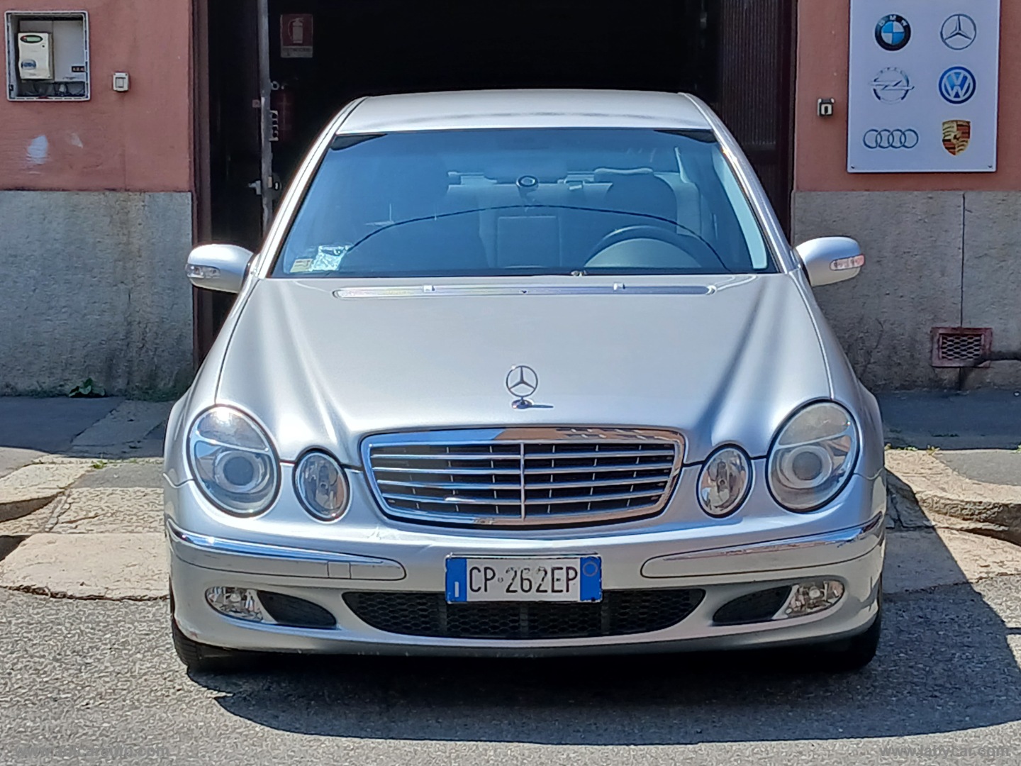 E 270 CDI Elegance - immagine 2
