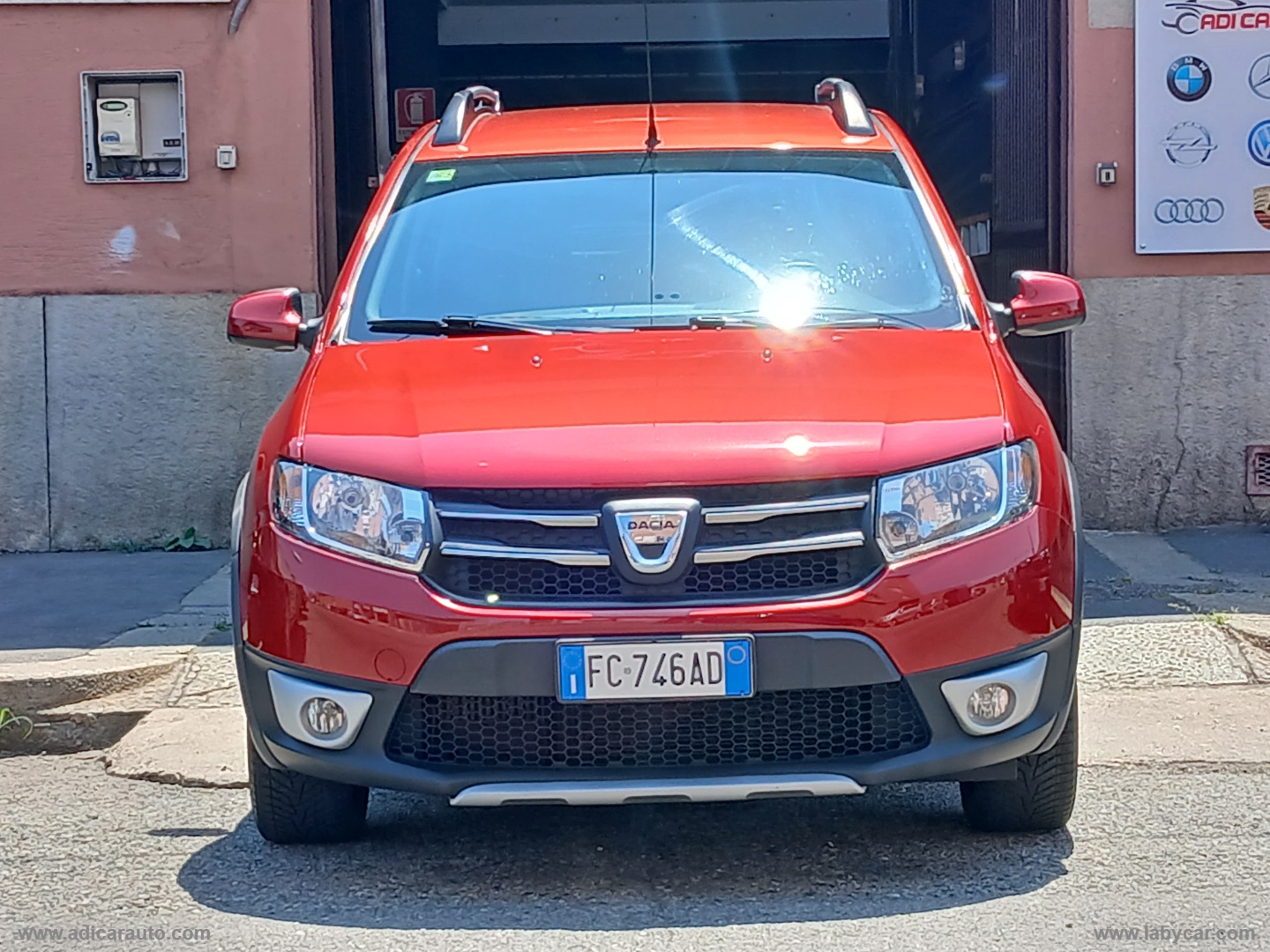 Sandero Stepway 900 TCe 12V 90 CV - immagine 2