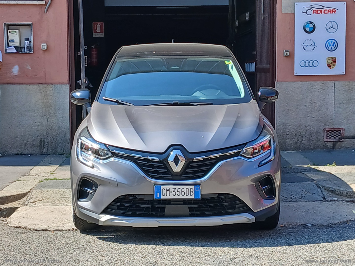 Captur TCe 140 CV Techno - immagine 2