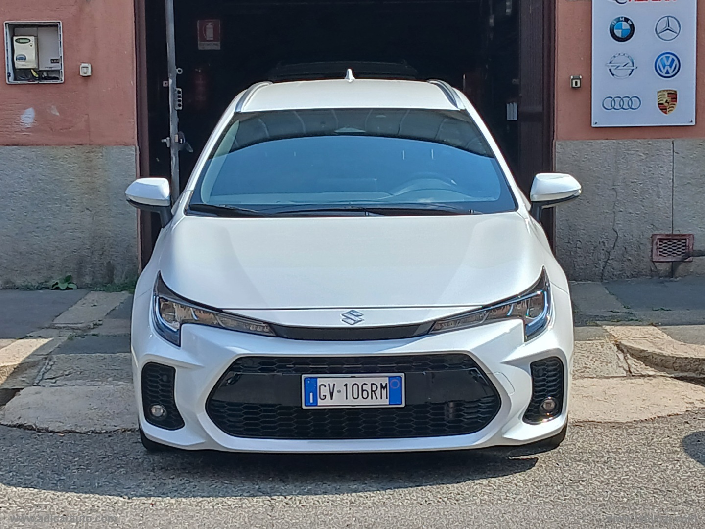 Swace 1.8 Hybrid E-CVT 2WD Cool - immagine 2