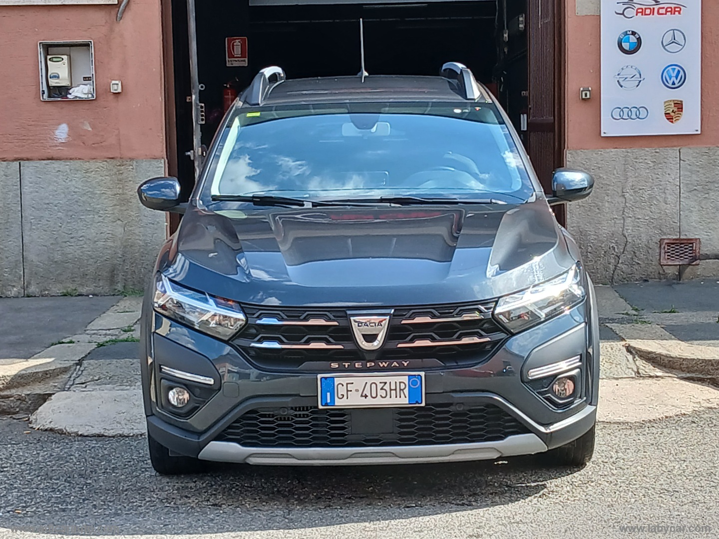 Sandero Stepway 1.0 TCe ECO-G Comfort - immagine 2