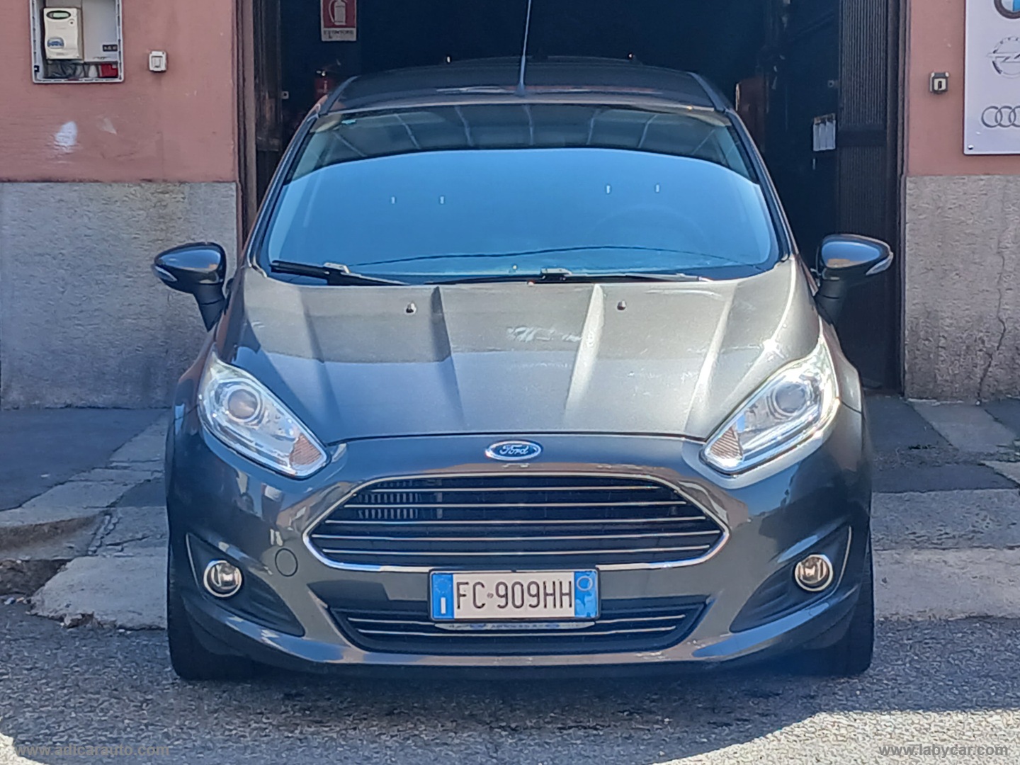 Fiesta 1.5 TDCi 95 CV 5p. Titanium - immagine 2
