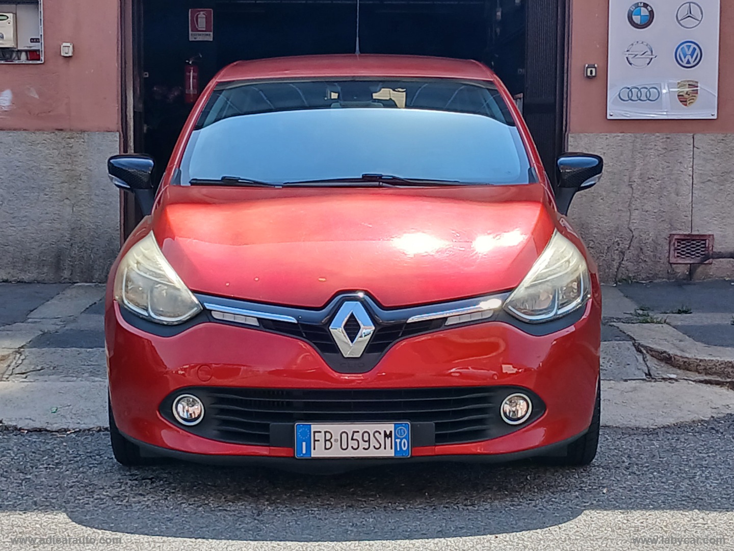 Clio 1.5 dCi 8V 90 CV S&S 5p. Duel - immagine 2
