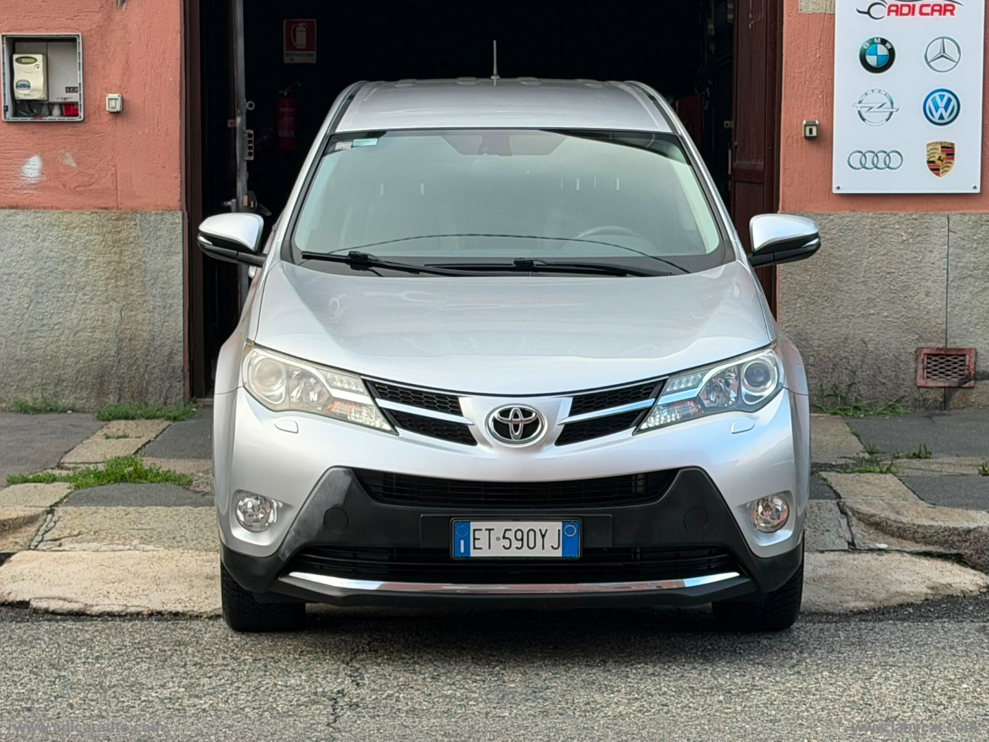 RAV4 2.0 D-4D 4WD - immagine 2