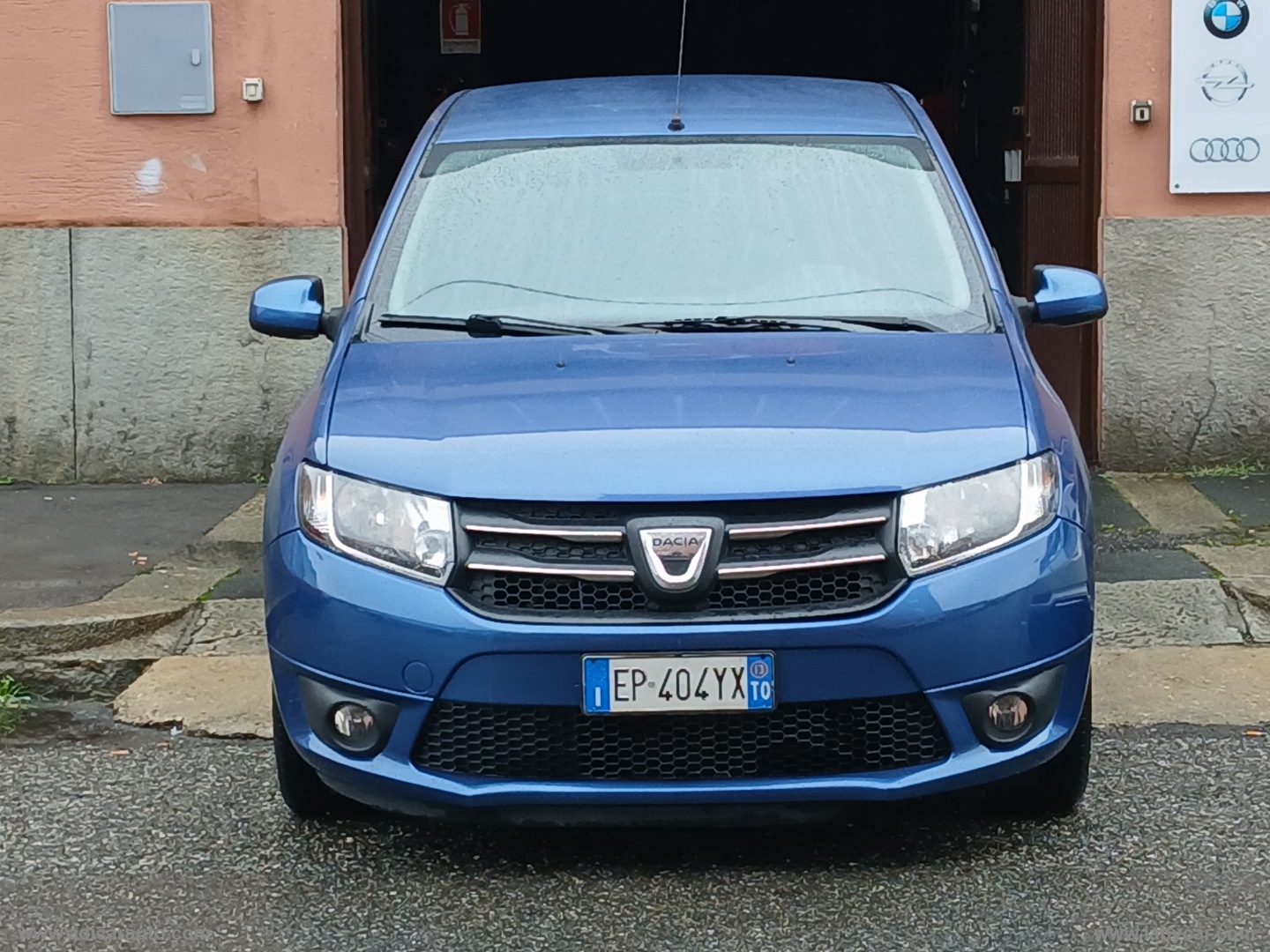 Sandero 1.2 GPL 75 CV Ambiance - immagine 2
