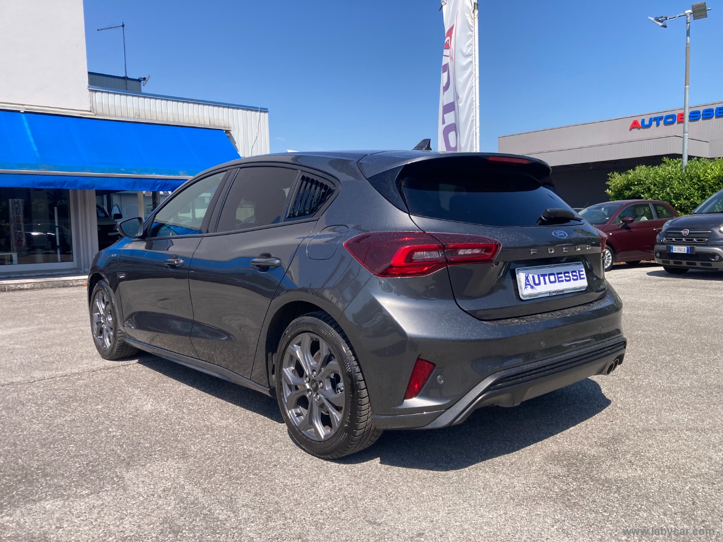 Focus 1.0 EcoBoost 125 5p. ST-LINE - immagine 2