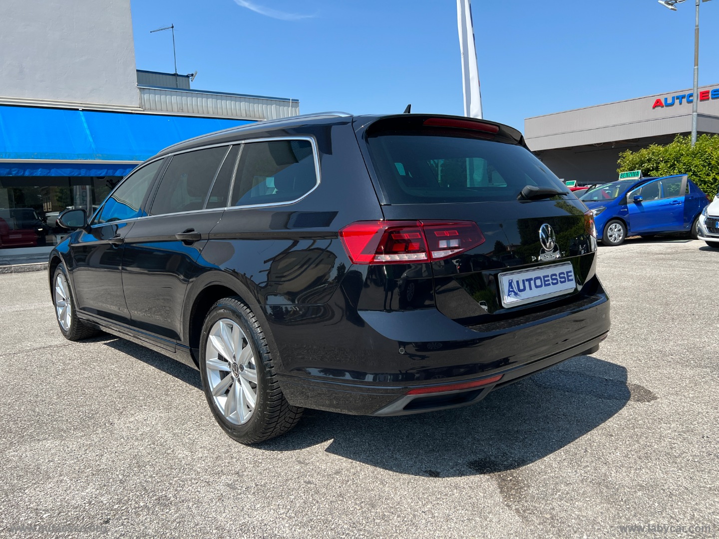 Passat Variant 2.0 TDI DSG Business BMT - immagine 2