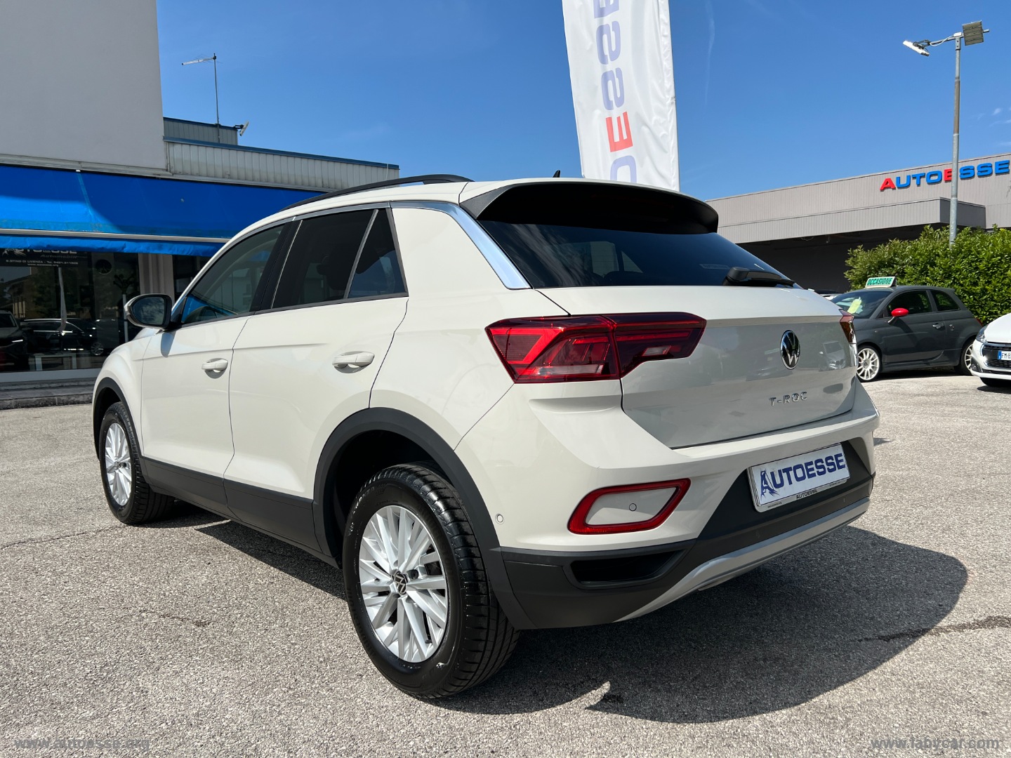 T-Roc 1.0 TSI Life - immagine 2