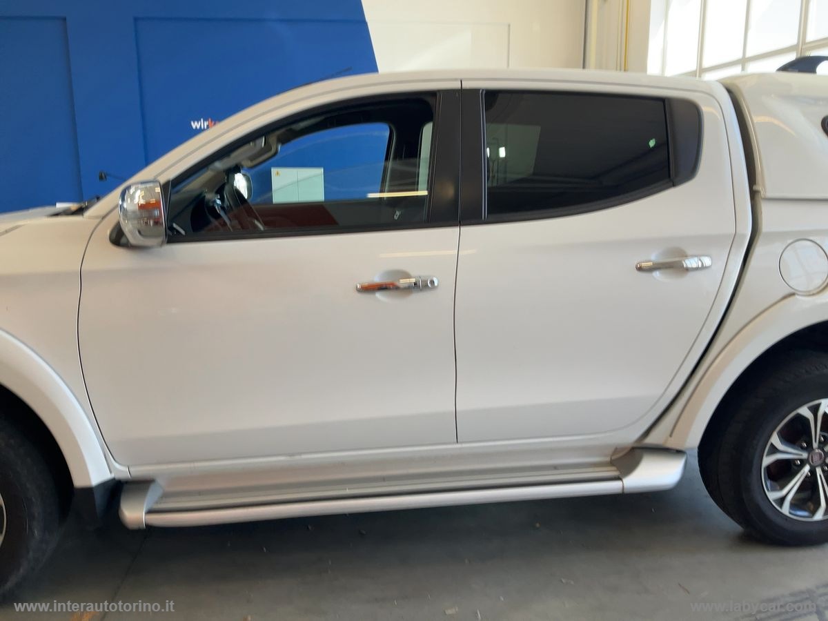 Fullback 2.4 180CV Doppia Cabina aut. LX - immagine 2