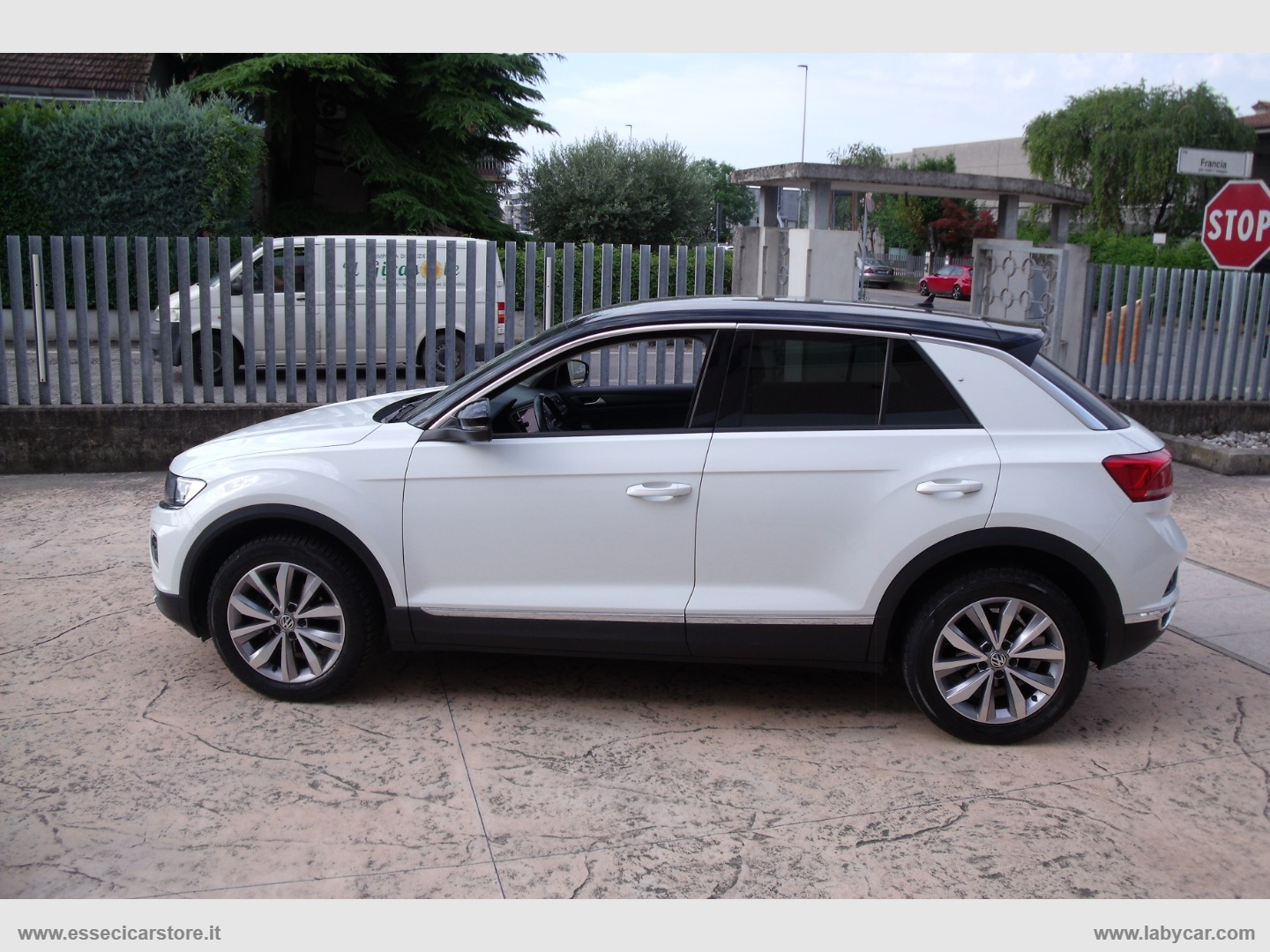 T-Roc 1.0 TSI 115CV Style BMT - immagine 2