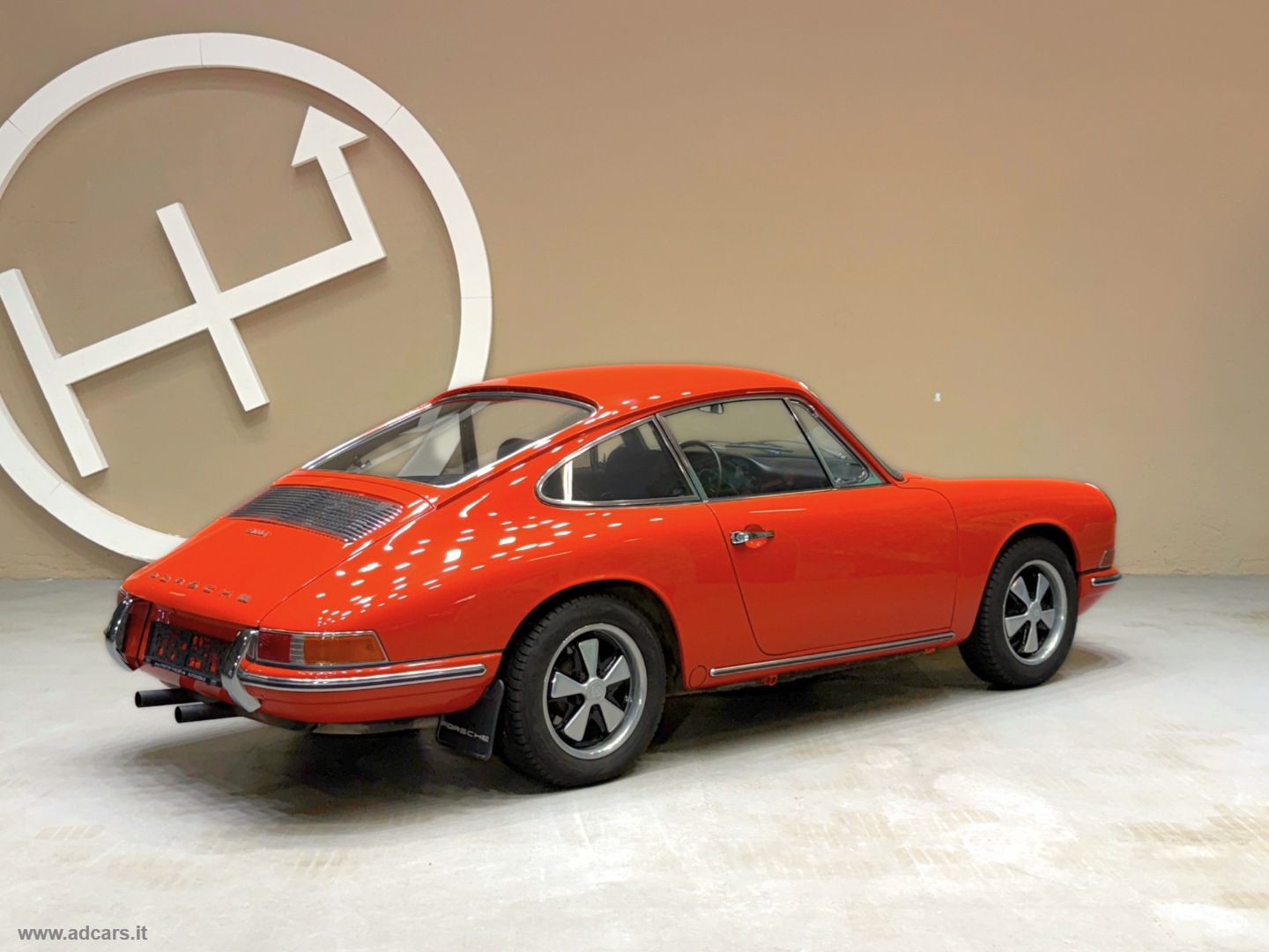 911 T 2.0 SWB 1968 *FULL SERVICE PORSCHE* - immagine 2