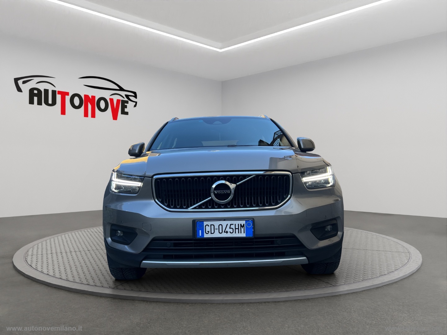 XC40 D3 Geartronic Momentum Pro - immagine 2