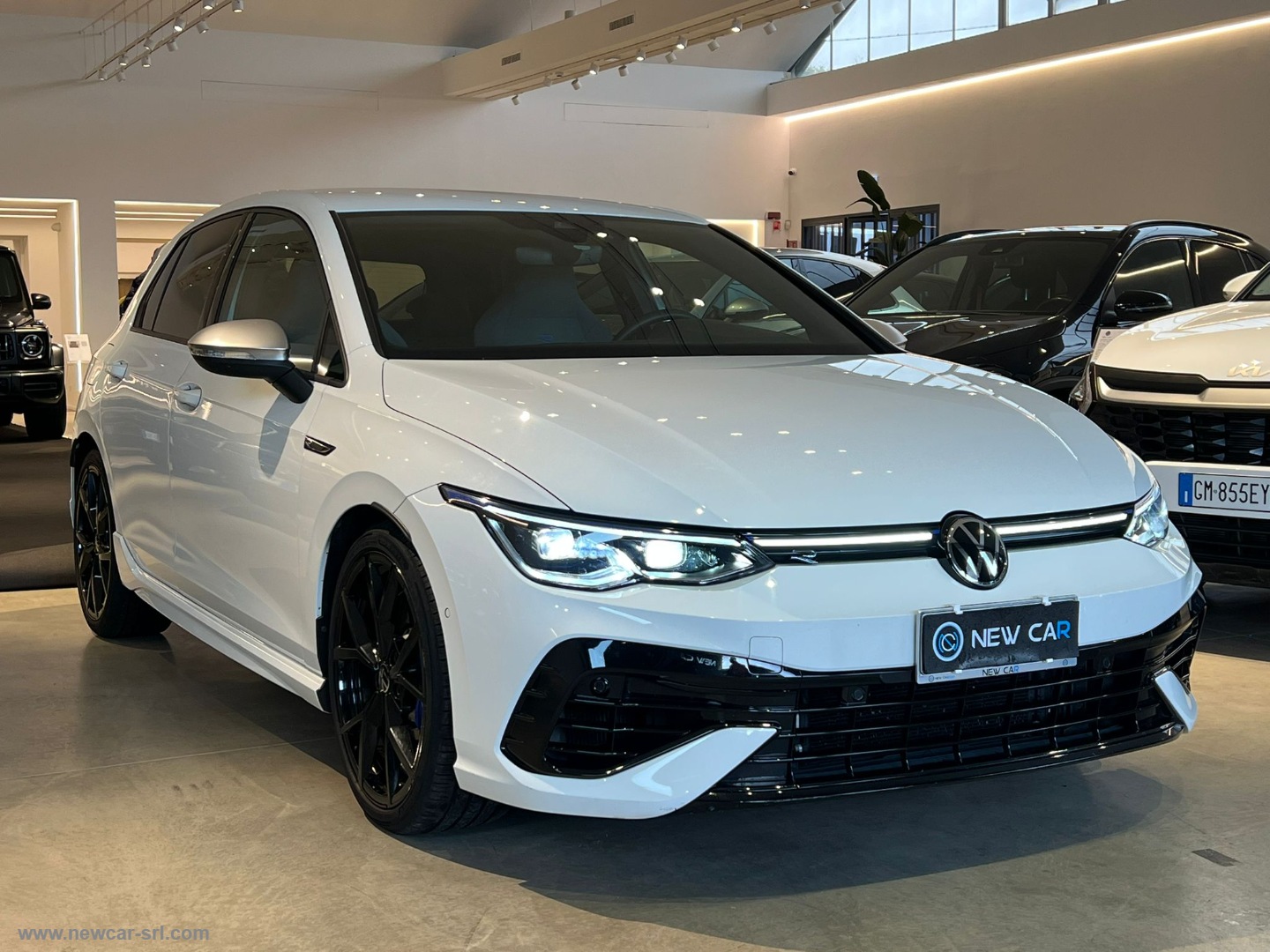 Golf 2.0 TSI R DSG 4Motion - immagine 2