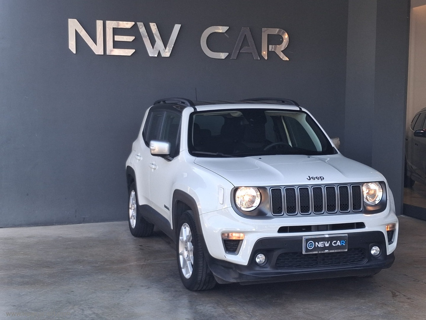 Renegade 1.6 Mjt 130CV Limited - immagine 2